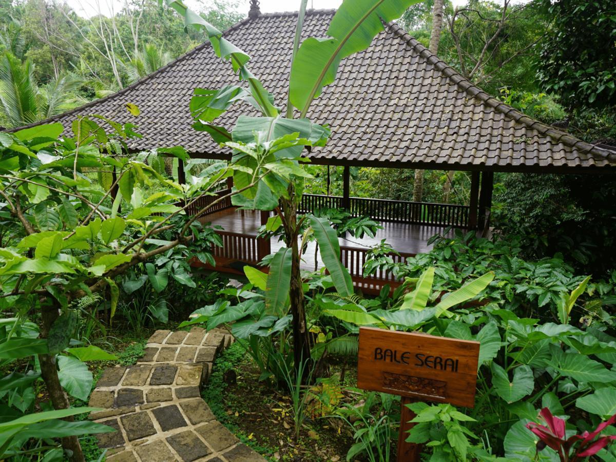 โคลฟ ทรี ฮิลล์ Hotel Blimbing  ภายนอก รูปภาพ
